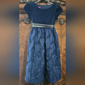 Girl's Party Dress